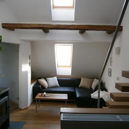 Lindenstrasse Apartment